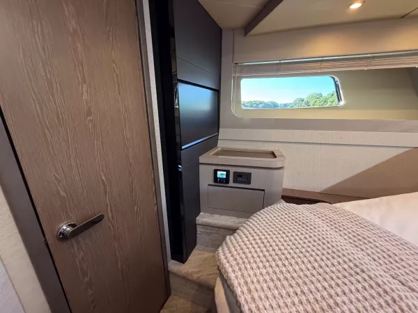 2027 Cruisers Yachts 50 FLY detail image 54