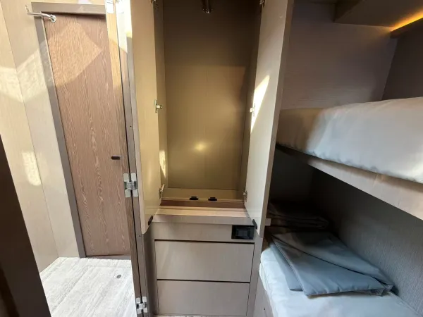 2027 Cruisers Yachts 50 FLY detail image 58
