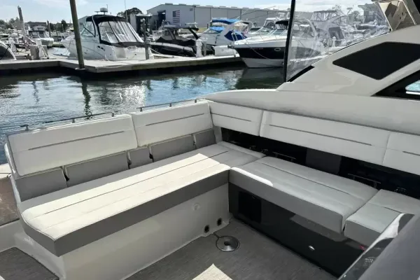 2021 Cobalt A36 detail image 9