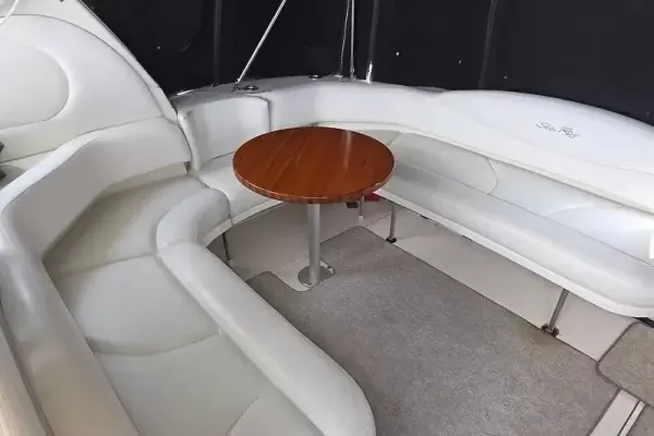 2001 Sea Ray 380 SUNDANCER detail image 15