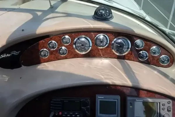 2001 Sea Ray 380 SUNDANCER detail image 30
