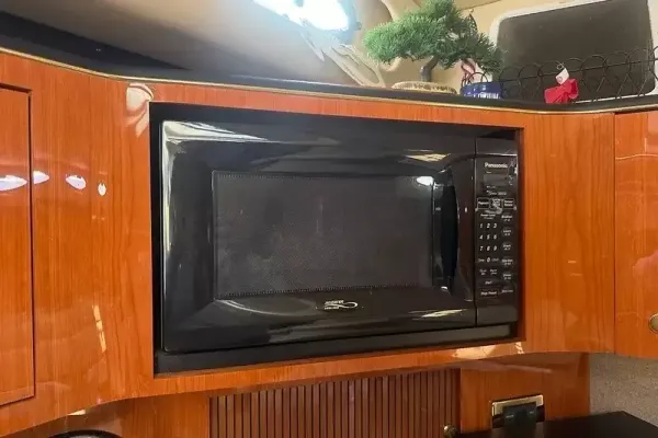 2001 Sea Ray 380 SUNDANCER detail image 39