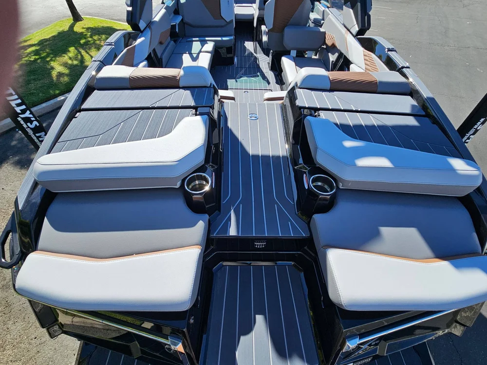 2027 Mastercraft X24