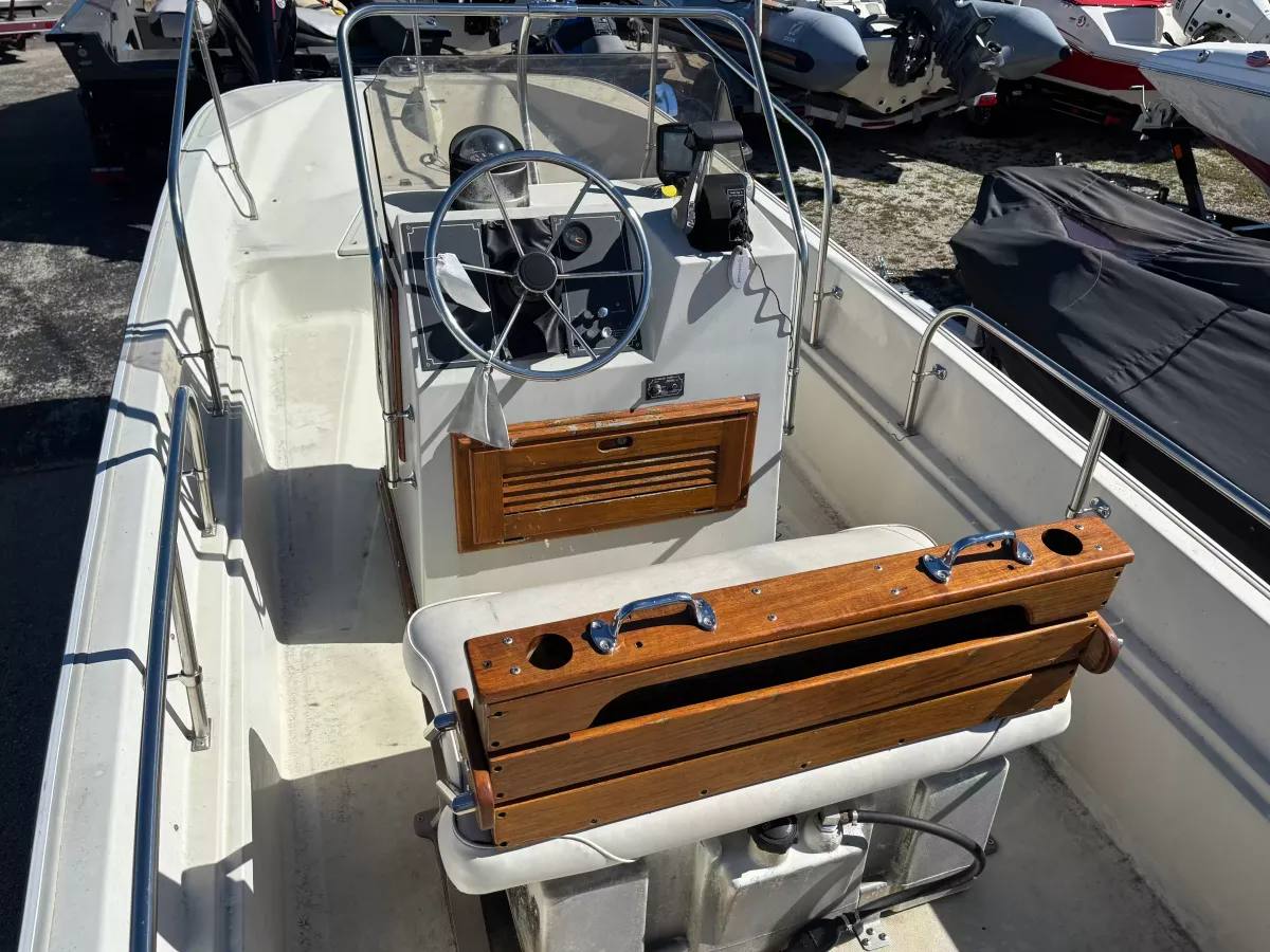 dummy-boat-img