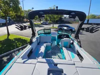 2027 Mastercraft NXT22