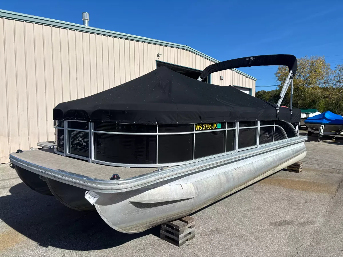 dummy-boat-img