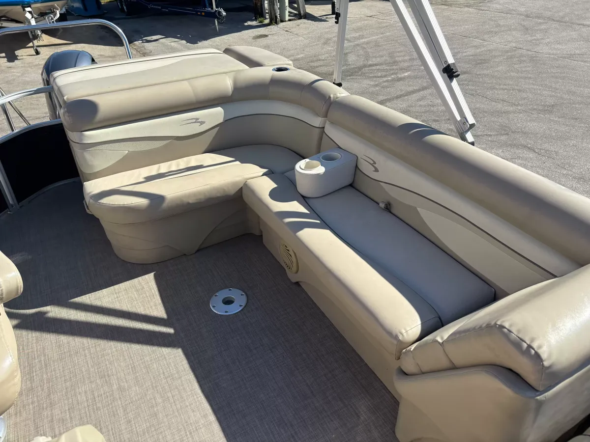dummy-boat-img