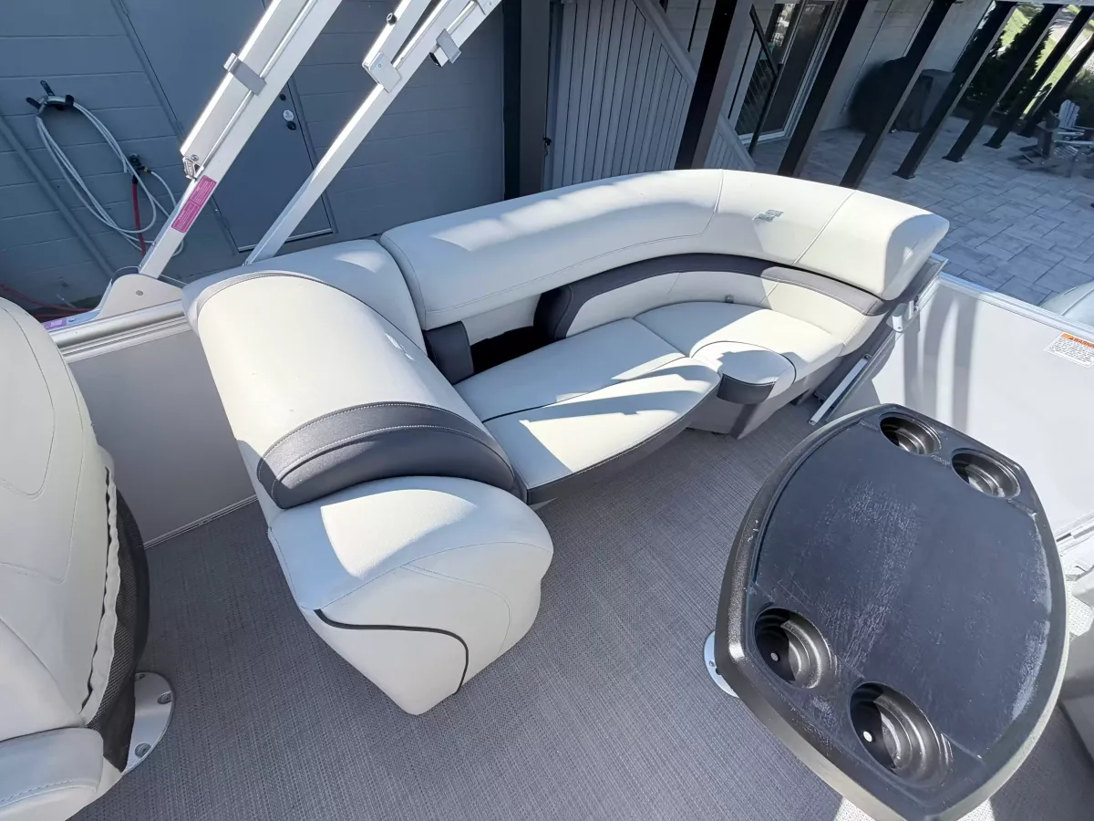 dummy-boat-img