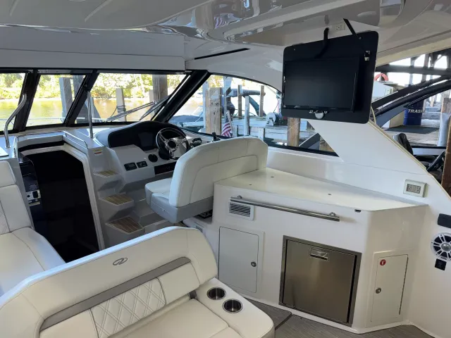 Boat Thumbnail 23