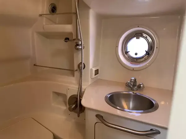 2011 Sea Ray SUNDANCER 350 detail image 28