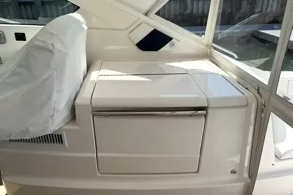 2013 Tiara Yachts 3600 OPEN detail image 11
