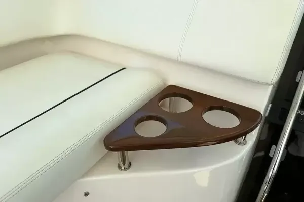 2013 Tiara Yachts 3600 OPEN detail image 15