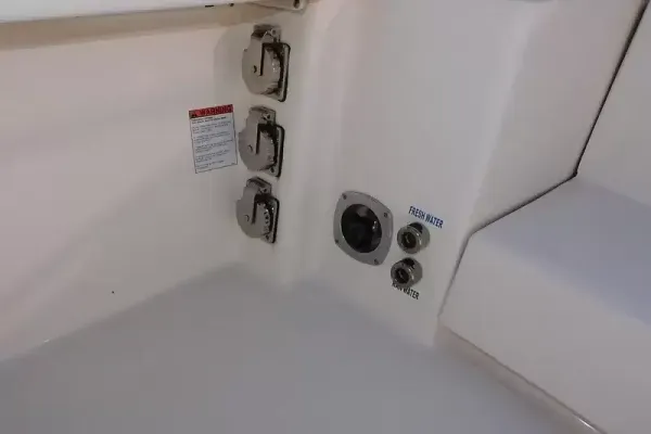 2013 Tiara Yachts 3600 OPEN detail image 39