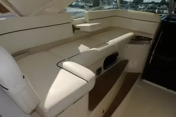 2013 Tiara Yachts 3600 OPEN detail image 42