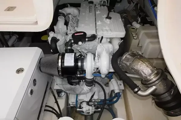 2013 Tiara Yachts 3600 OPEN detail image 45