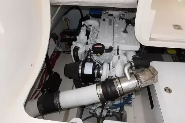 2013 Tiara Yachts 3600 OPEN detail image 46