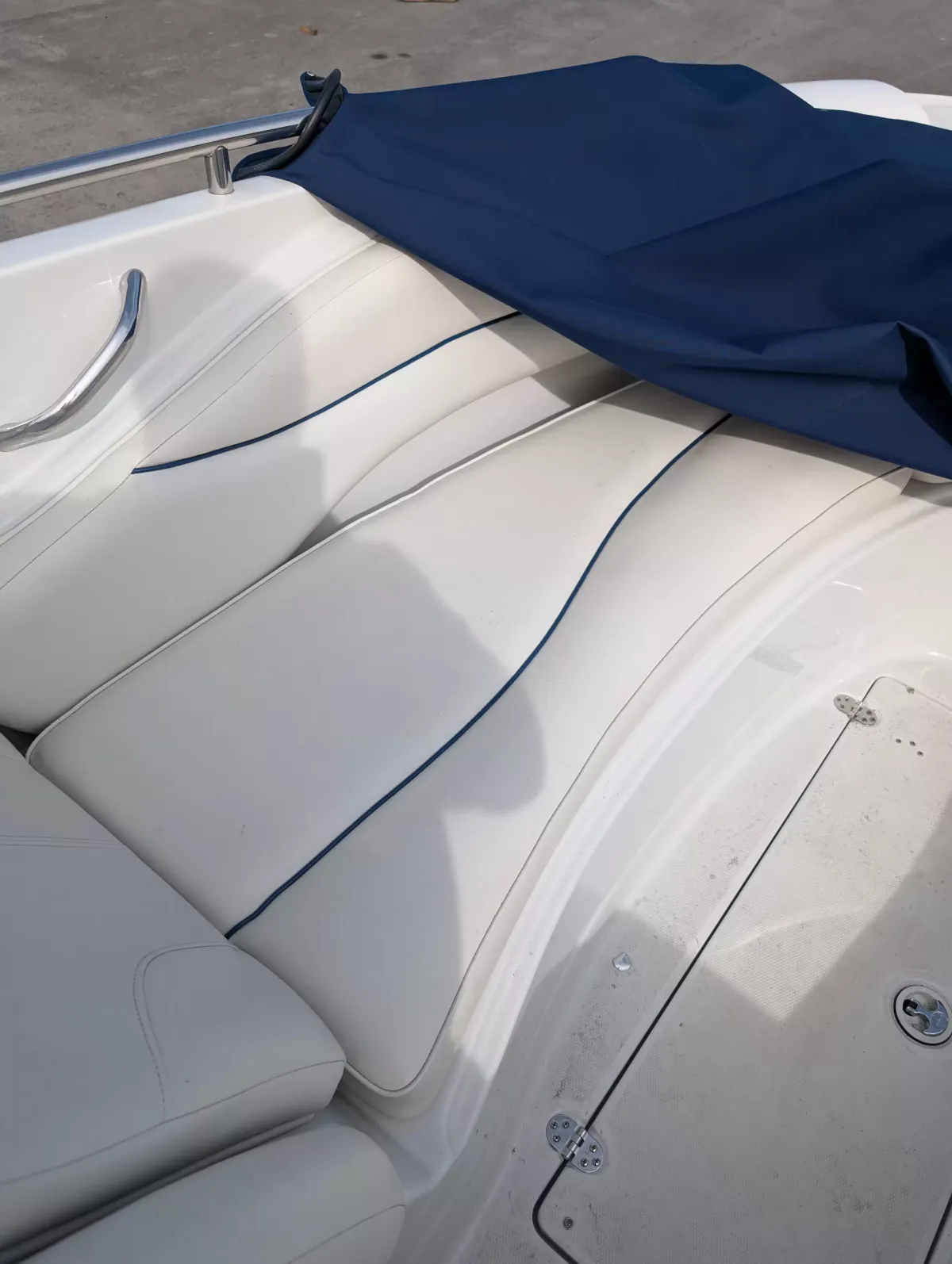 dummy-boat-img