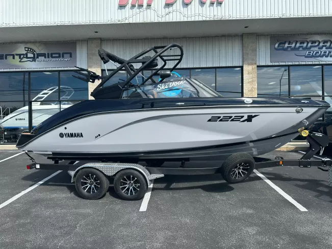 2027 Yamaha 222XE