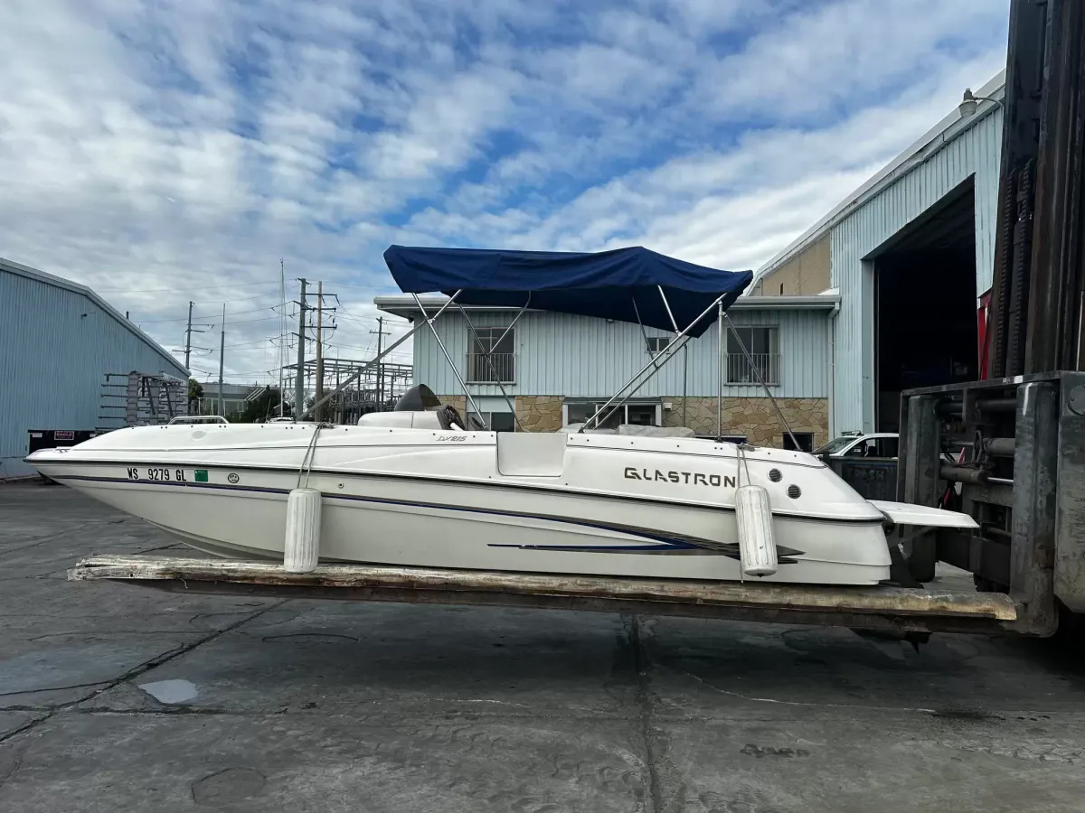dummy-boat-img