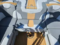 2027 Mastercraft XT24