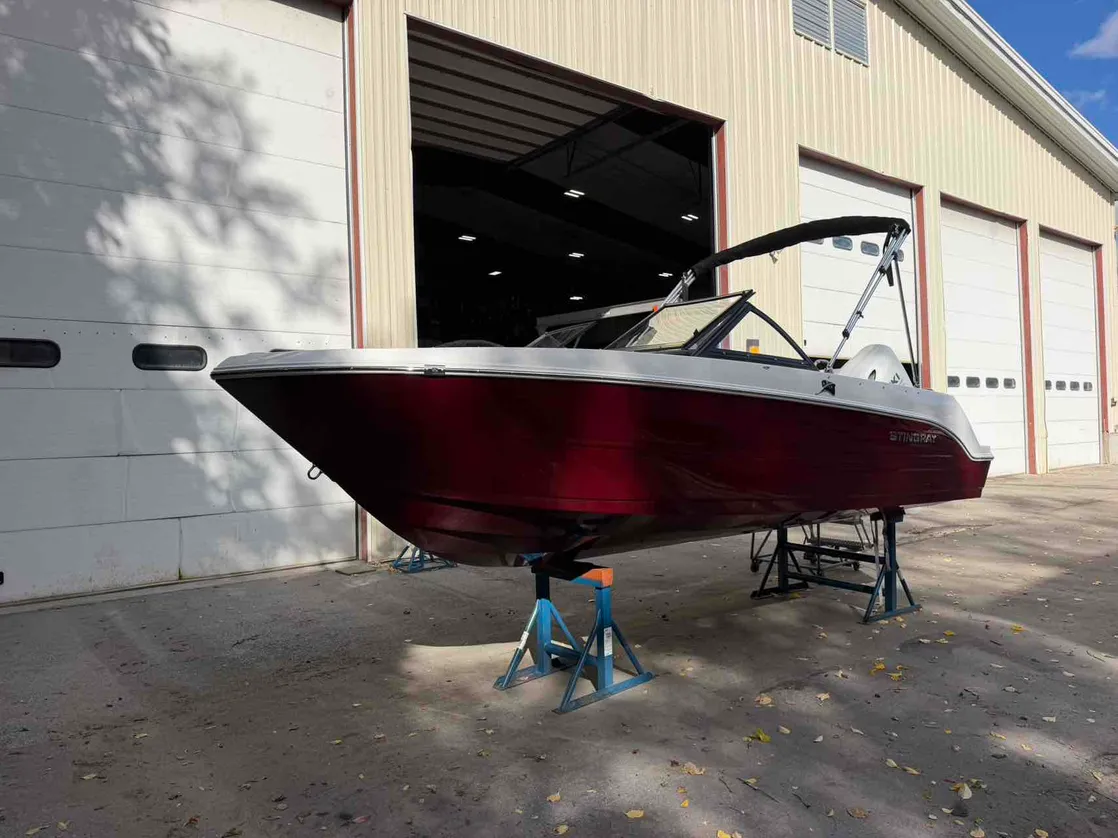 dummy-boat-img