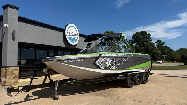 2015 Nautique G25