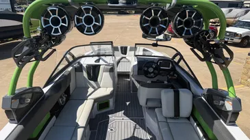 2015 Nautique G25-6