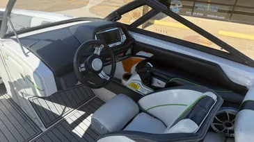 2015 Nautique G25-7