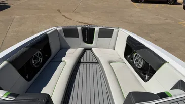 2015 Nautique G25-10