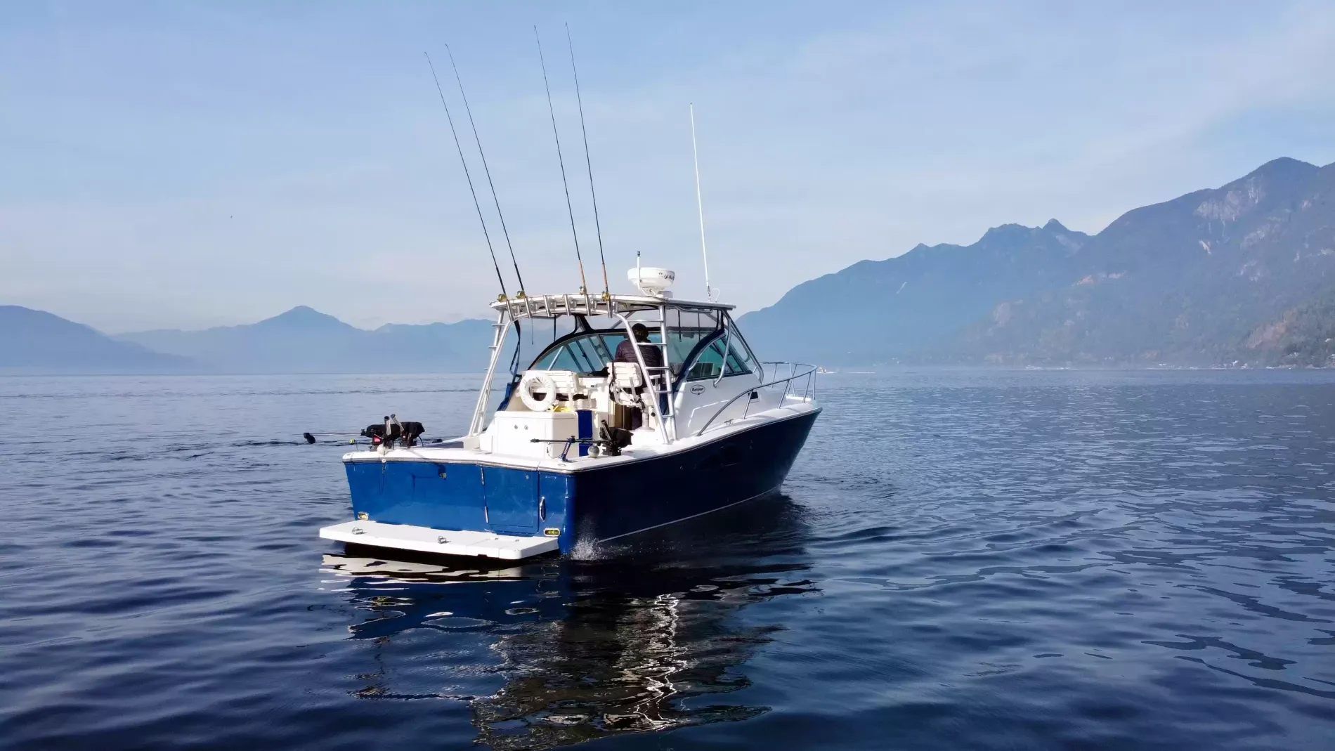 Pre-Owned 2006 Rampage 30 Express for Sale | Vancouver, BC | M&P Yacht Centre | 6abad9e269db4f4f2e0636d6