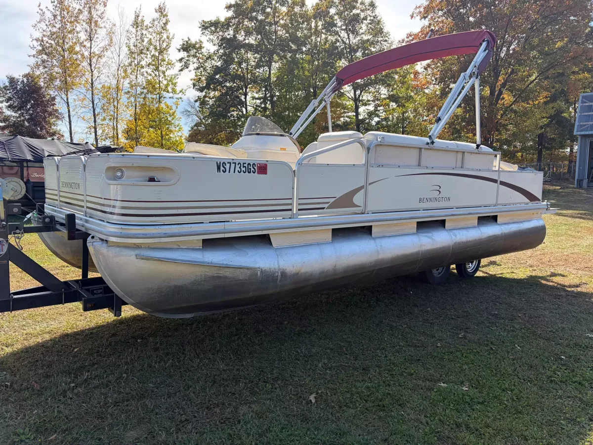 boat-carouselImage-image