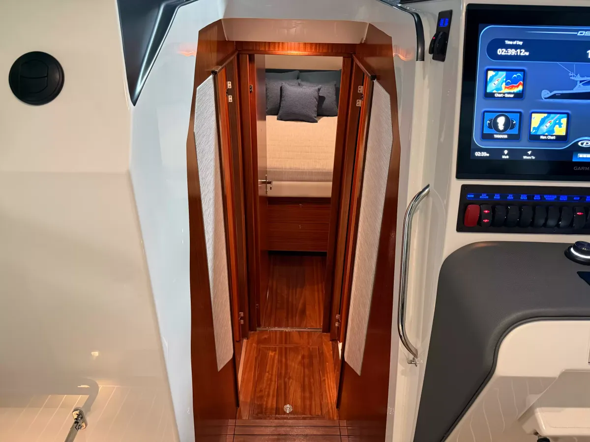 dummy-boat-img