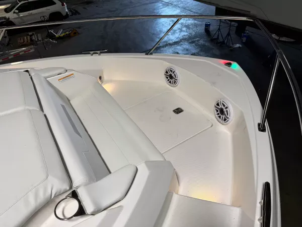 Pursuit OS 445 Offshore 2026-40