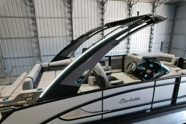 2027 Barletta Lusso 23UA-2