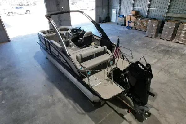 2027 Barletta Lusso 23UA-4