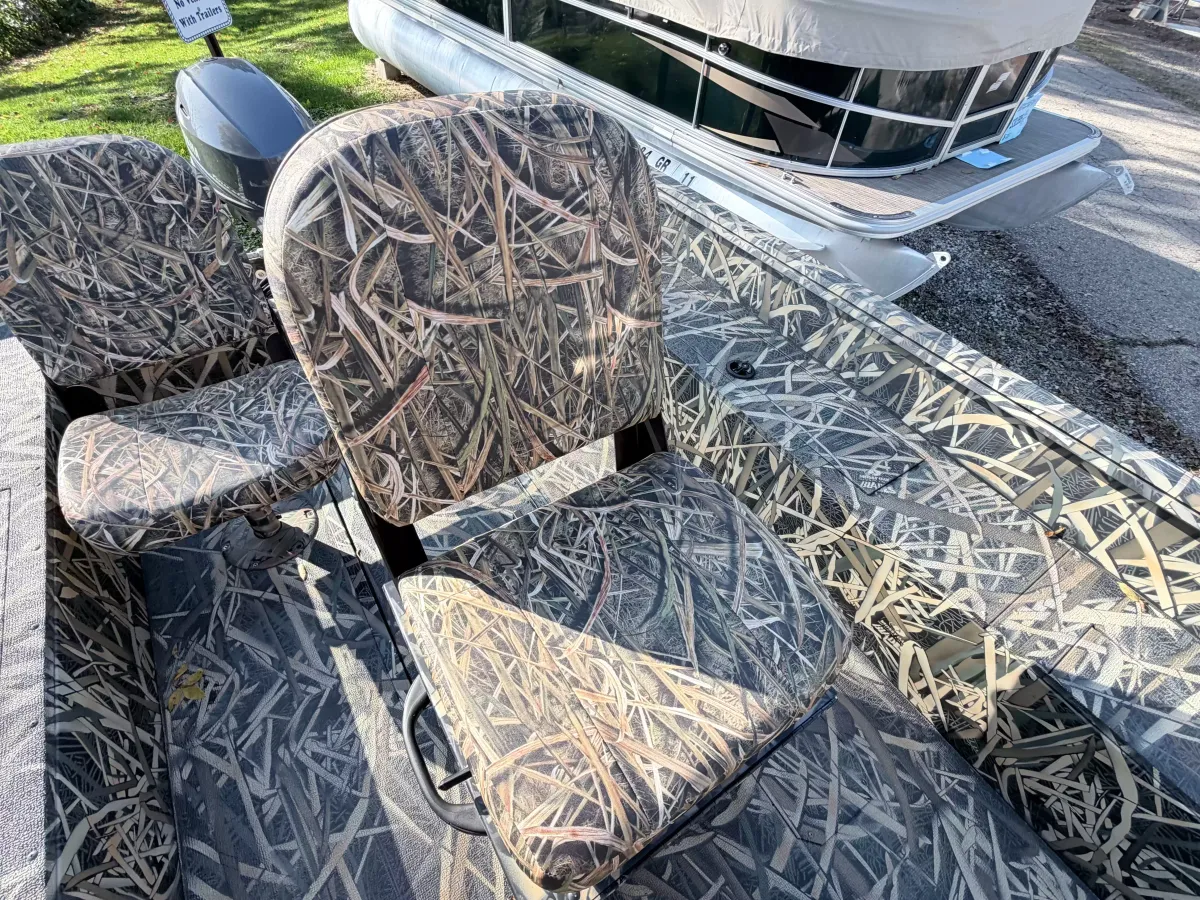 dummy-boat-img