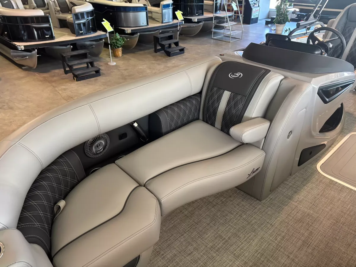 dummy-boat-img