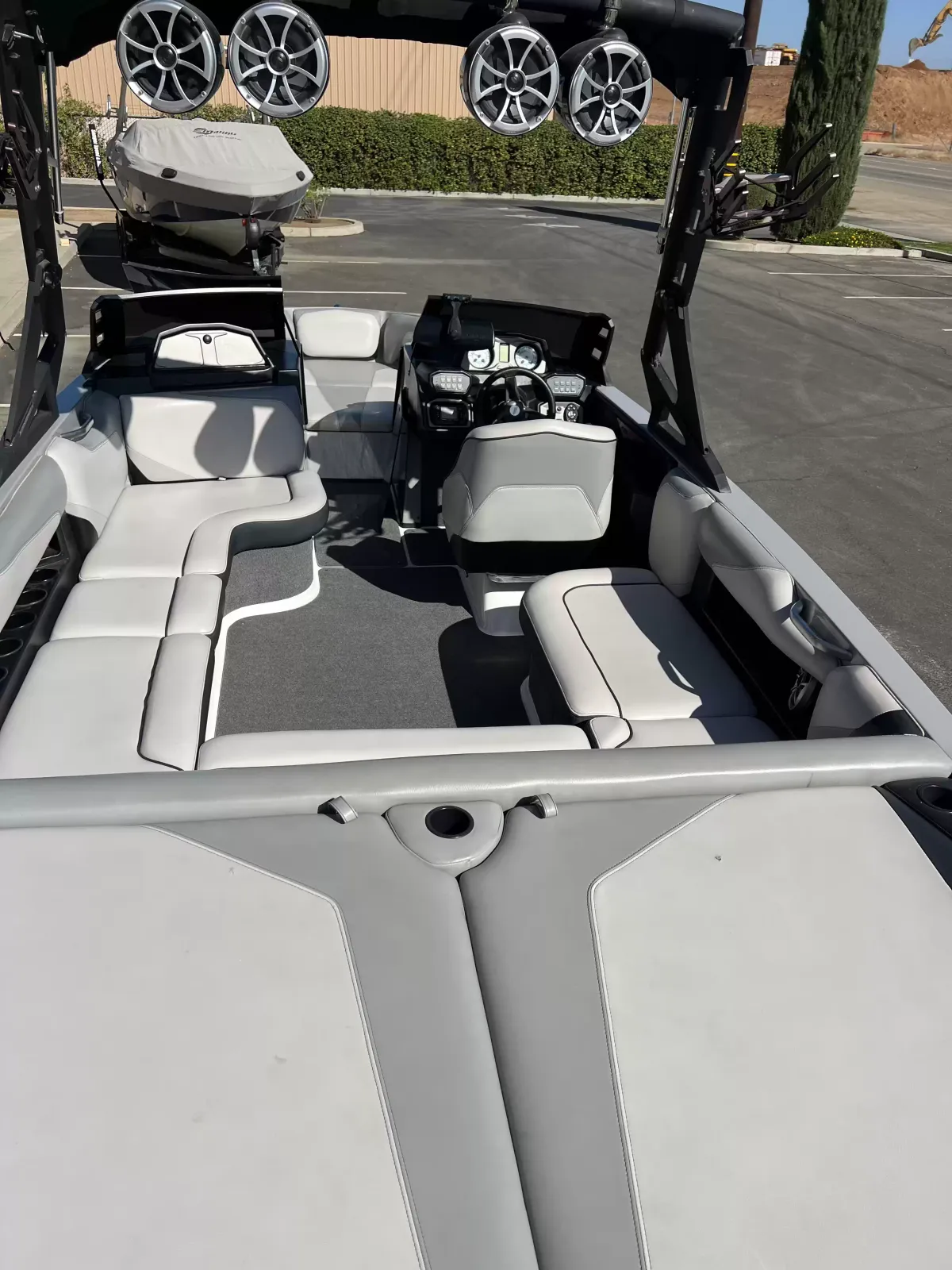 2017 Axis T22-6