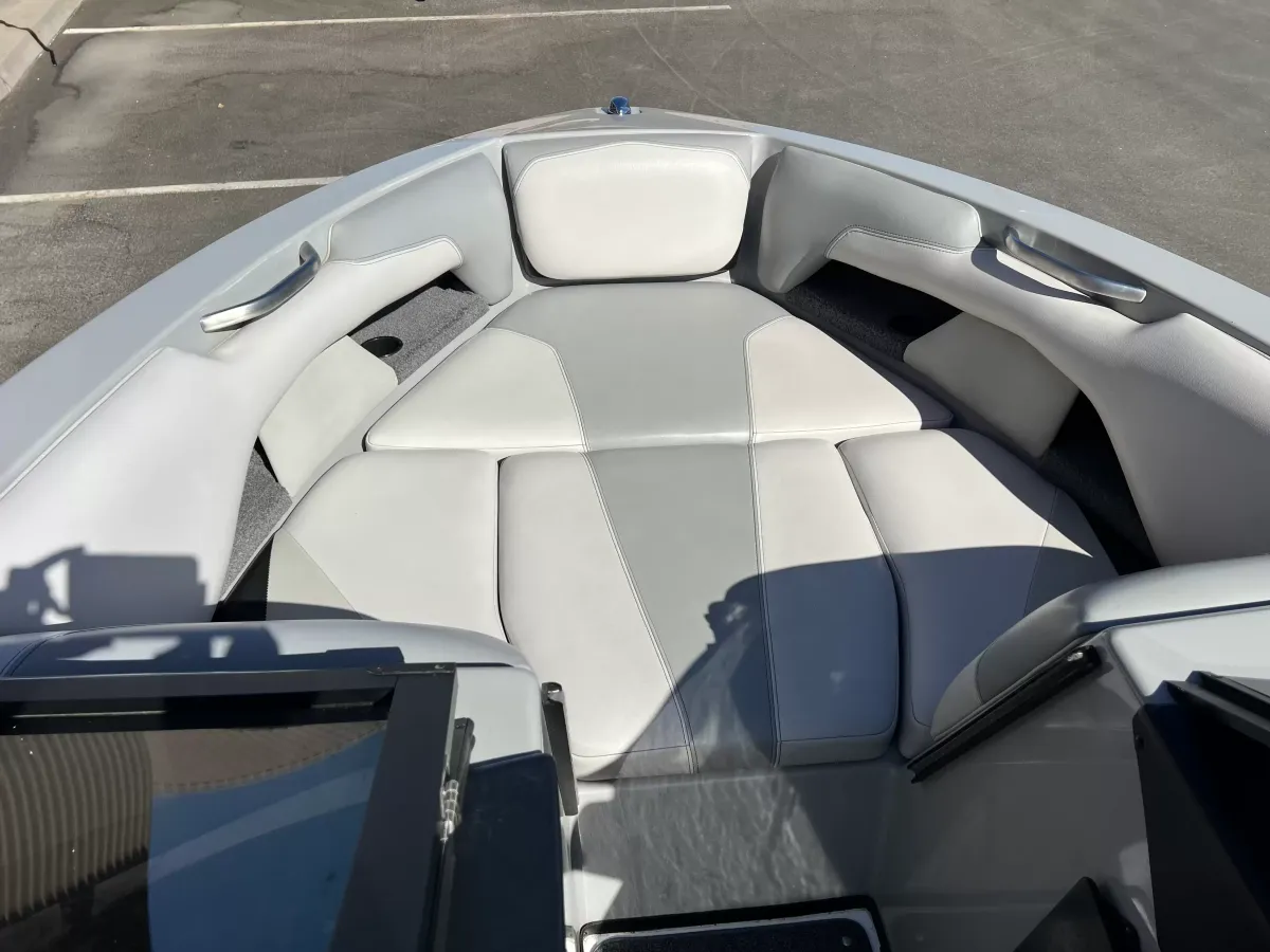 2017 Axis T22-7