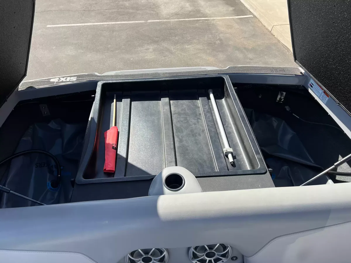 2017 Axis T22-13