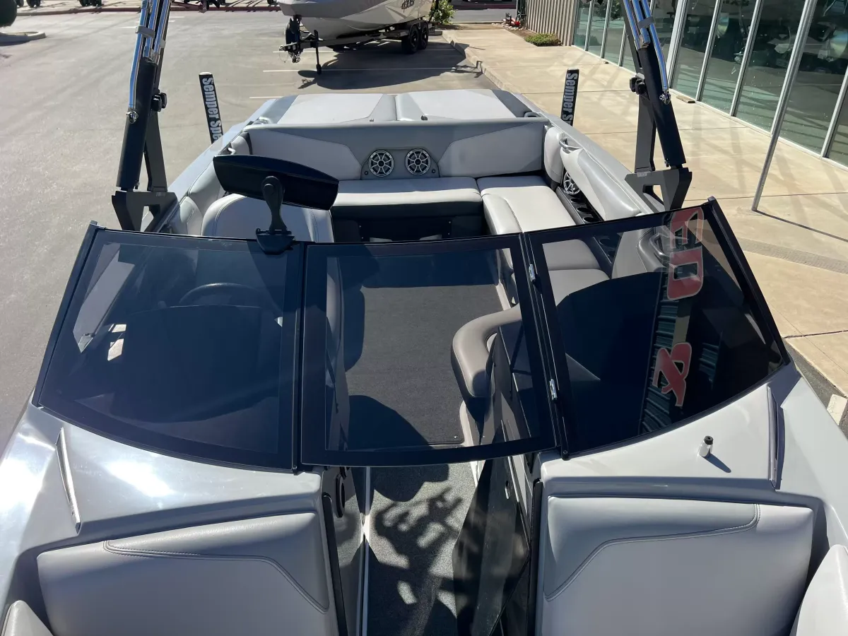 2017 Axis T22-16