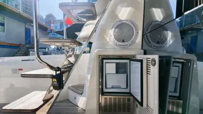 Pre-Owned 2022 Prestige 590 Fly for Sale | Vancouver, BC | M&P Yacht Centre | 697bac93f6038689a0043c9e