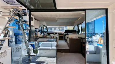 Pre-Owned 2022 Prestige 590 Fly for Sale | Vancouver, BC | M&P Yacht Centre | 697bac93f6038689a0043c9e