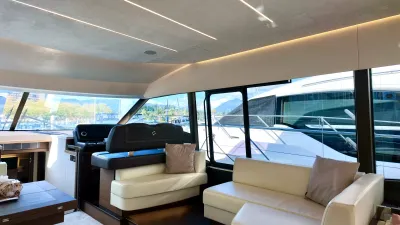 Pre-Owned 2022 Prestige 590 Fly for Sale | Vancouver, BC | M&P Yacht Centre | 697bac93f6038689a0043c9e