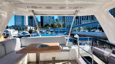 Pre-Owned 2022 Prestige 590 Fly for Sale | Vancouver, BC | M&P Yacht Centre | 697bac93f6038689a0043c9e