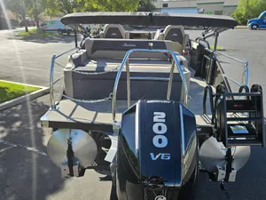 Boat Thumbnail 8