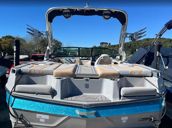 Boat Thumbnail 3