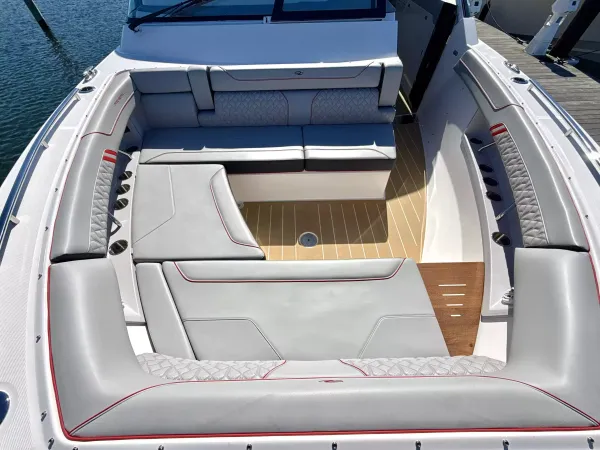 2027 Regal LX43 ULTIMATE detail image 38