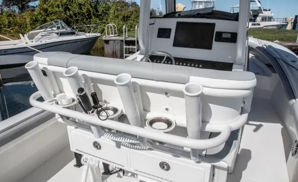 2022 Regulator 23 CENTER CONSOLE detail image 6