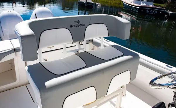 2022 Regulator 23 CENTER CONSOLE detail image 10